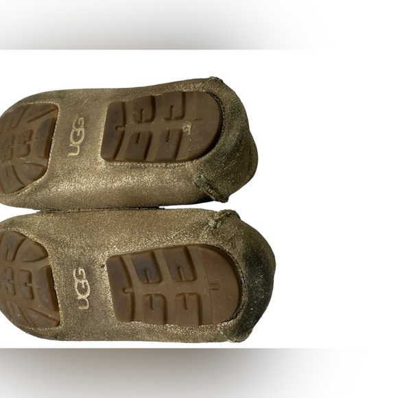 UGG Clair Metallic Driving Shoe Loafer Womens Sz6.5 Cut Out Slip On Flats - Picture 11 of 13